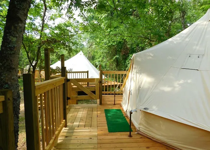 Glampin' In Style-Broken Bow