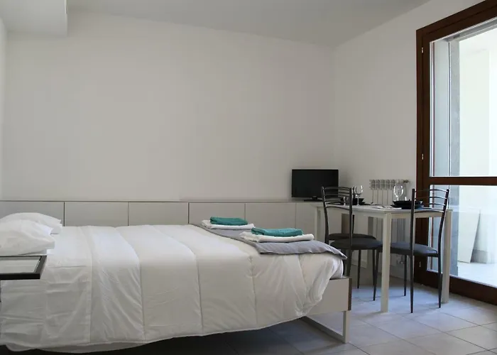 Luxory Suites