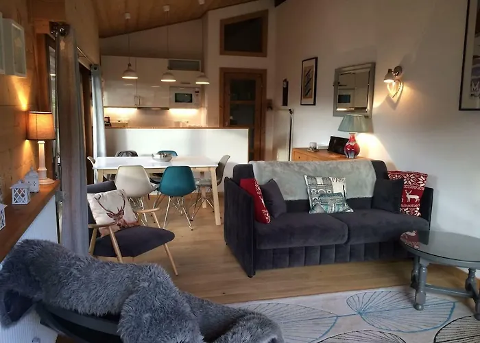 Luxury Apartment, 350M To Ski Lift, South Facing, Close To Town Centre