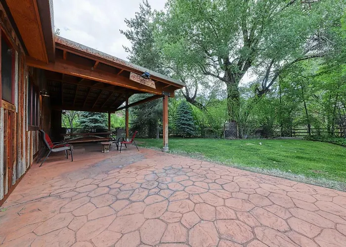 Creekside 61 East