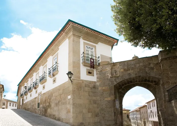 Montebelo Palácio Dos Melos Viseu Historic