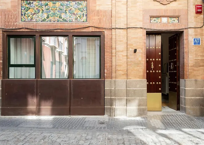 Alquiler de vacaciones: Casa Sevilla 1920 Suites by Época