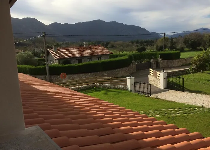 La Llastra De Garaña