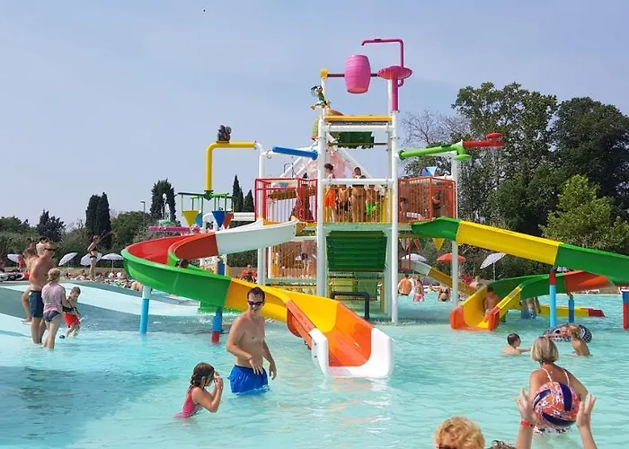 Hotel sulla spiaggia: Camping Cisano - San Vito