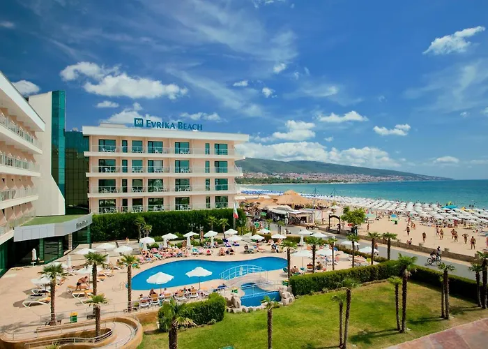 Dit Evrika Beach Club