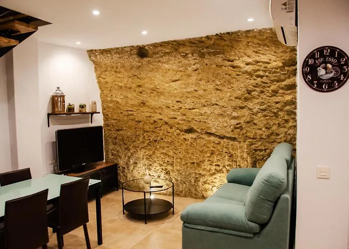 Casa Cueva El Arrabal