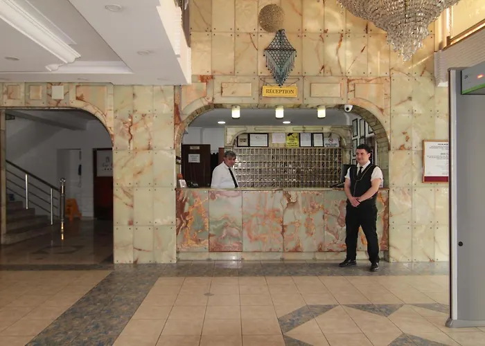 Cheap hotel: Kaya Hotel
