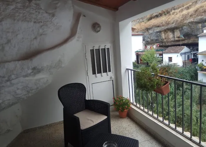 Cuevas Del Sol