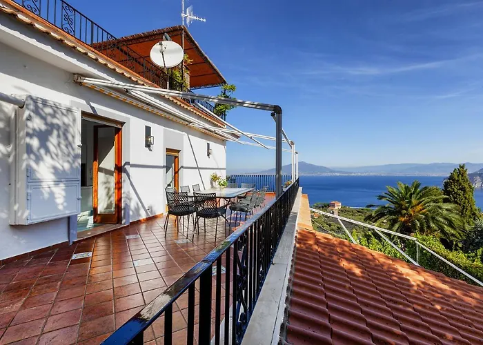 Amore Rentals - Villa Bianca