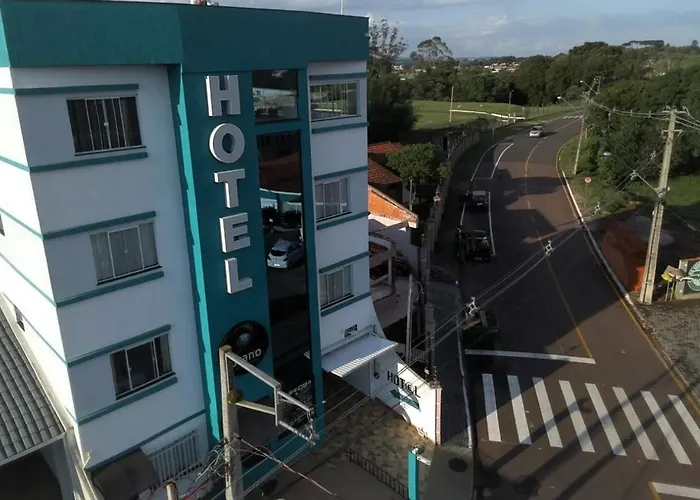 Urano Business Hotel