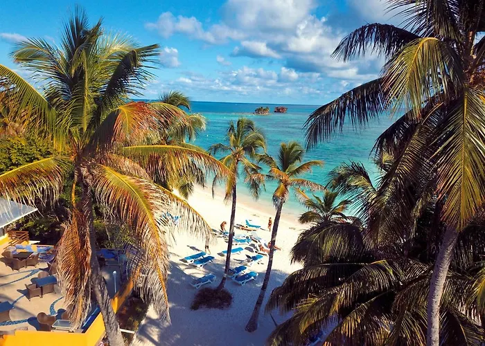 Cocoplum Beach