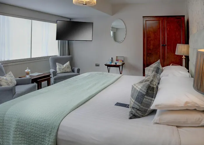 Cabin: The Iliffe Hotel