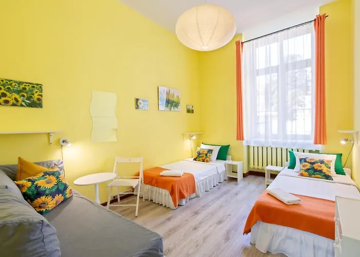 Hotel nahe College: The Secret Garden Hostel